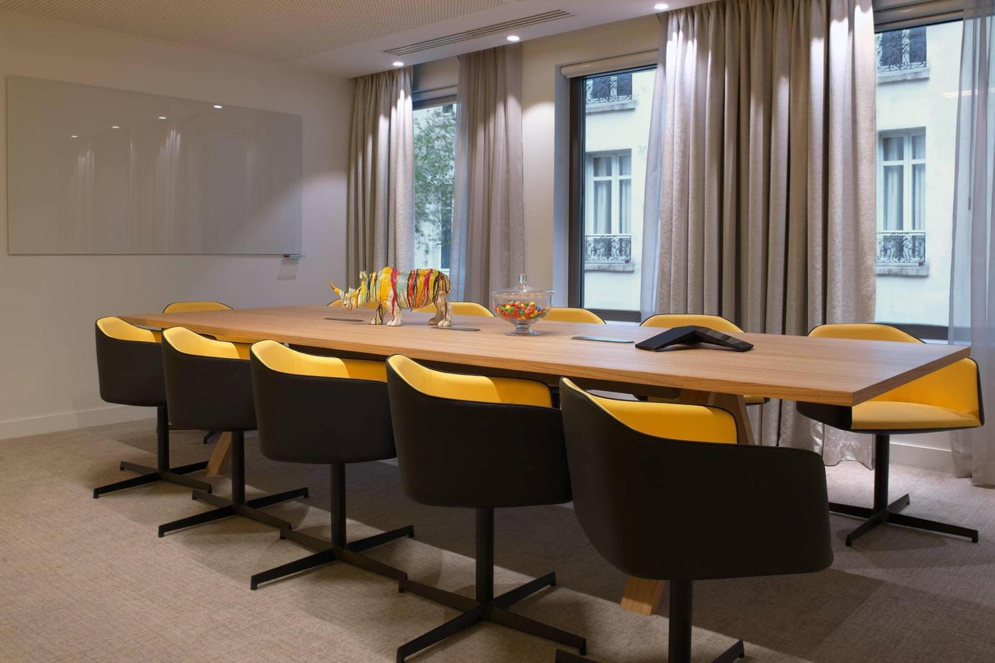 Courtyard By Marriott Gare De Lyon Parigi
