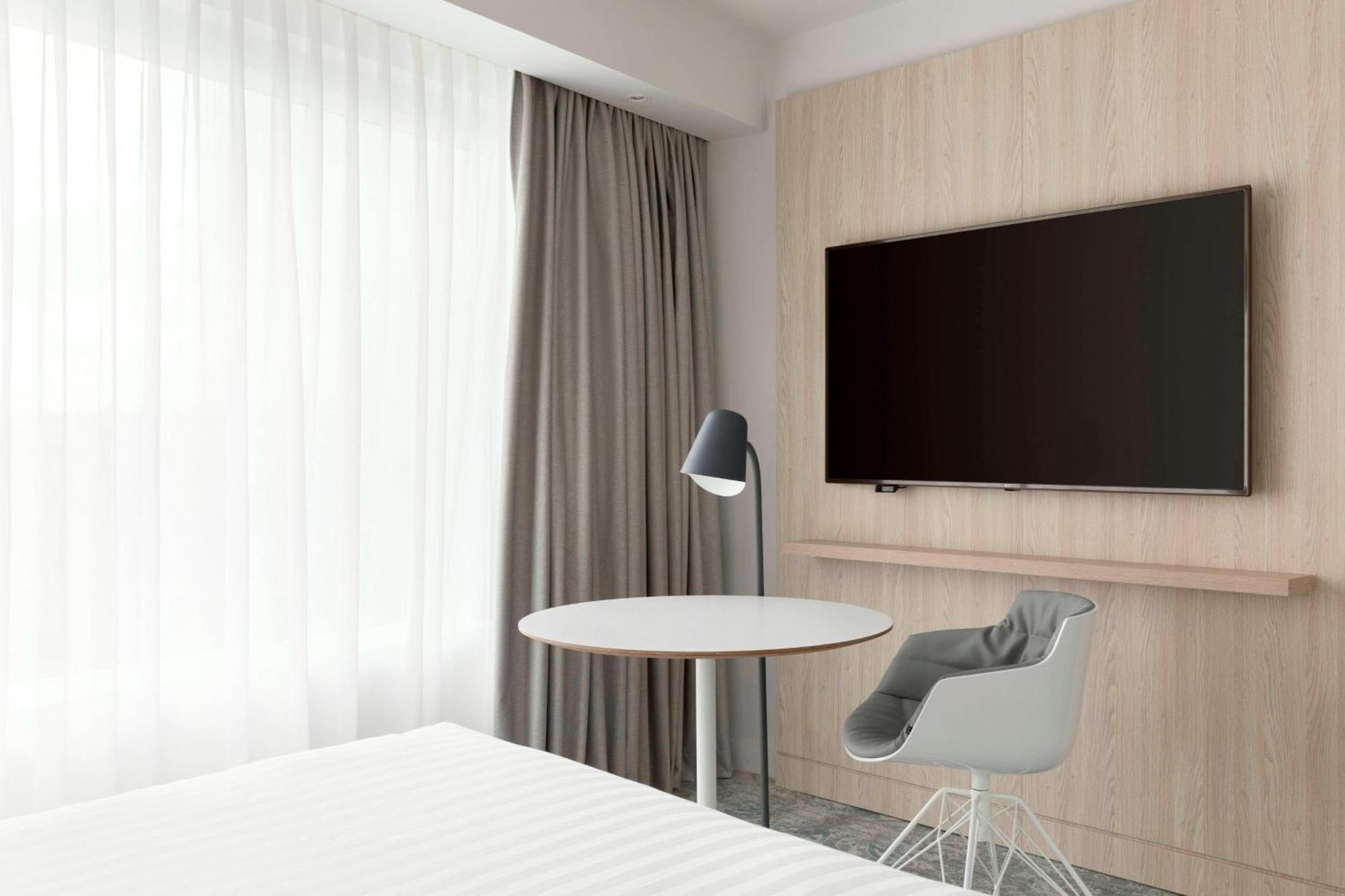 Hotel Courtyard By Marriott Gare De Lyon Parigi